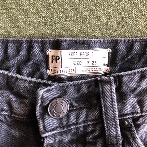 high-quality free people black denim shorts - Picture 2 of 4